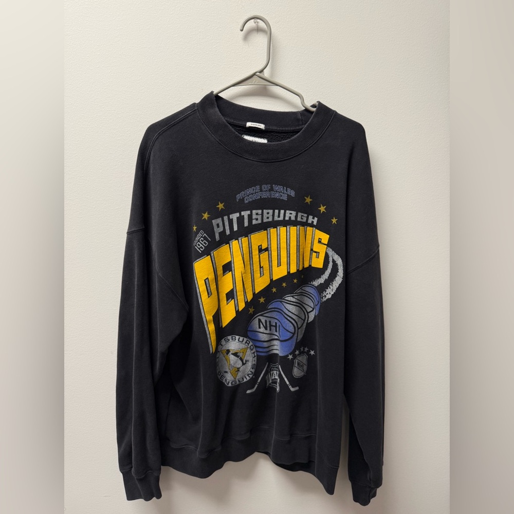 Pittsburgh Penguins Black Crewneck